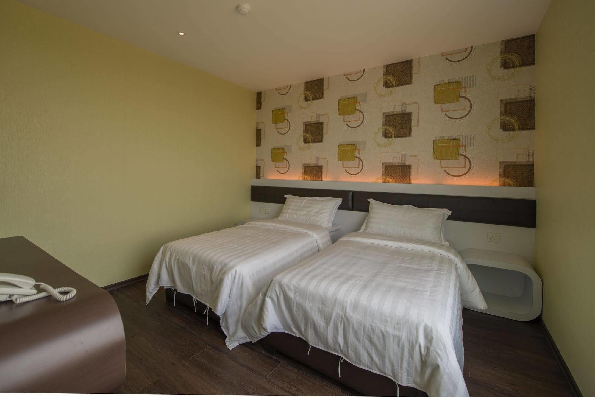 Riverfront Sentral Hotel Malacca Extérieur photo